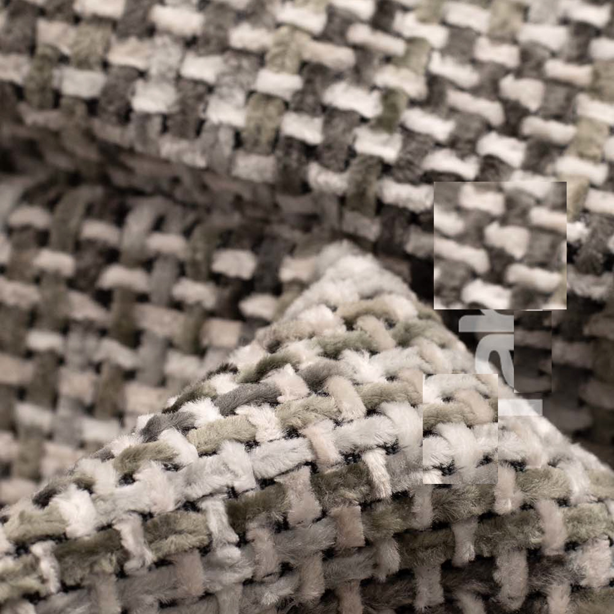 Tissu intérieur très grosses mailles TED